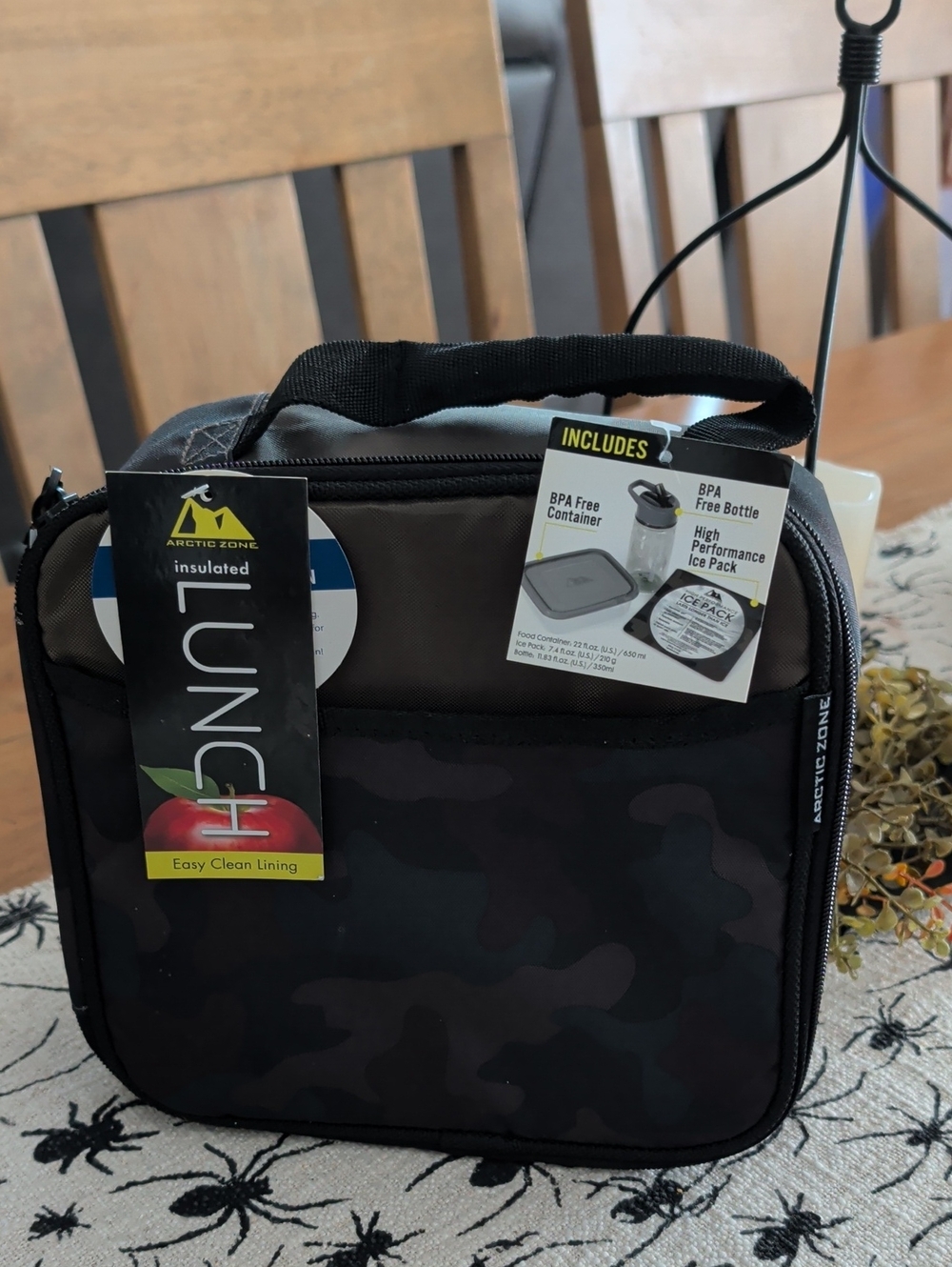 NWT Camo Lunchbox